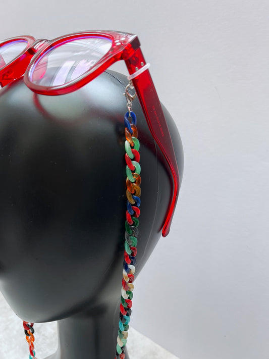 Lynkylynks eyewear chains work with most glasses—no need for special attachments

Available in multiple colours and designs

Lynkylynks are stylish glasses chains, durable for hands-free convenience

Perfect for busy lifestyles, our glasses accessories are made with love in the UK